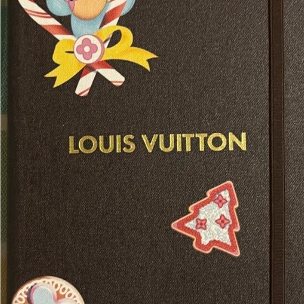 🍬 Louis Vuitton Holiday Vivienne Jane notebook/journal MM 5.1 x 8.3 x 0.4” 🍬 - Picture 5 of 9